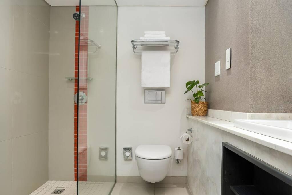 كيب تاون Central Modern City Escape Apartment! المظهر الخارجي الصورة